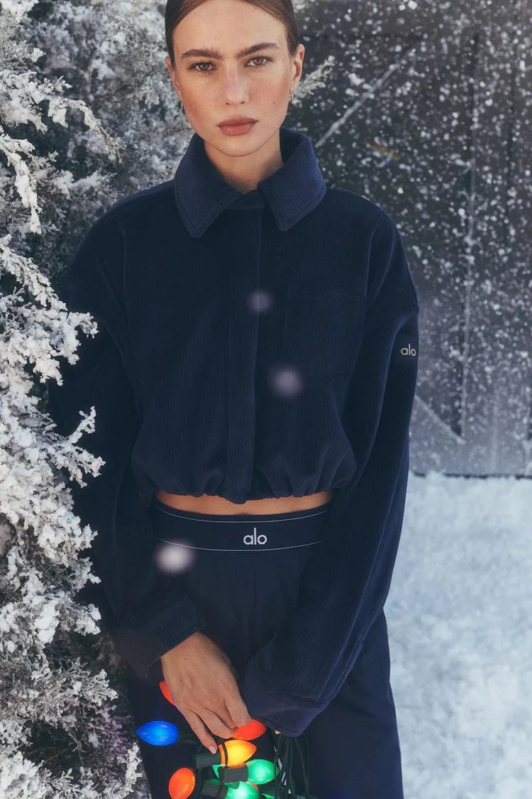 New Alo Yoga Navy Collection - New Arrivals – Core 2026 — EXTRA